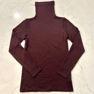 Club Monaco Wool Cashmere Blend Turtleneck - Burgundy - Large - Soft!